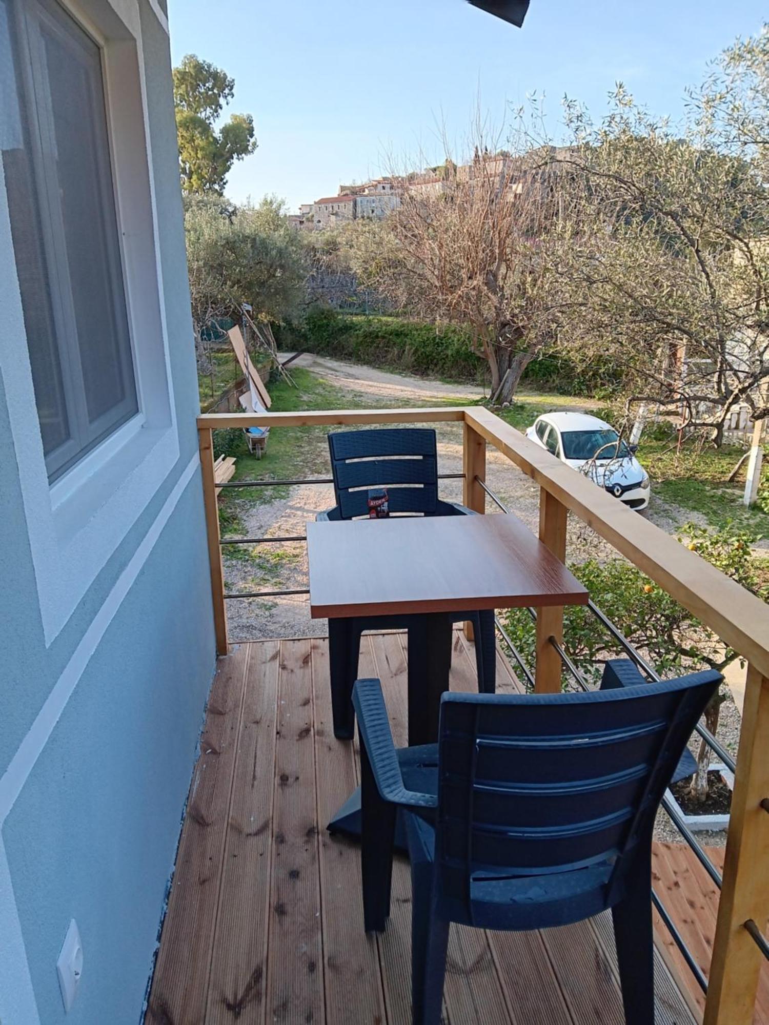 Tolis Appartement Himarë