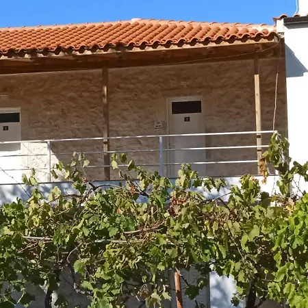 Tolis Rooms Himare Exterior photo