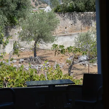 Tolis Rooms Himare Exterior photo