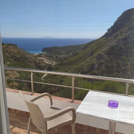 Tolis Rooms Himare Exterior photo