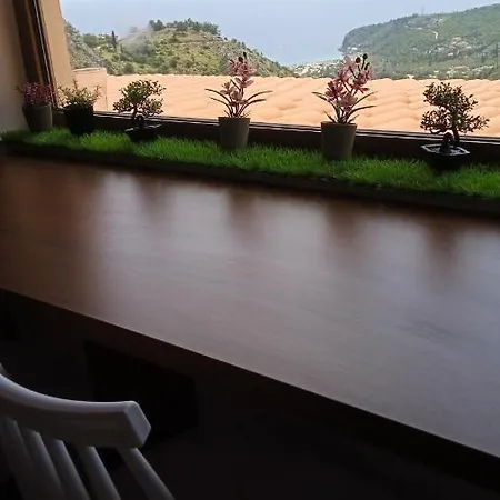 Tolis Rooms Himare Exterior photo