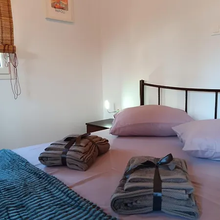 Tolis Rooms Himare Exterior photo