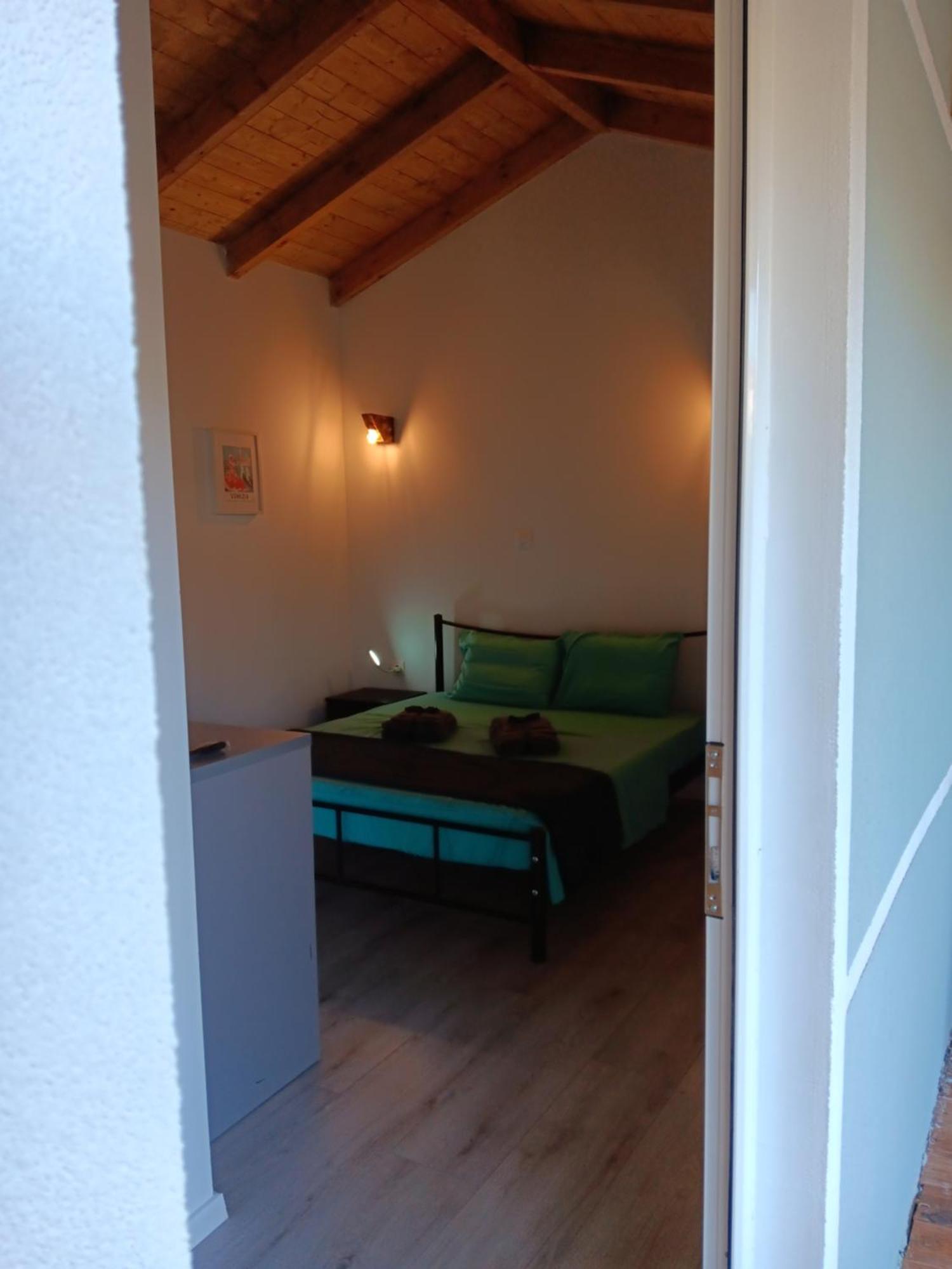 Tolis Apartment *